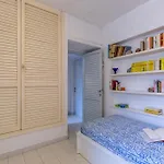 Vila Buganvillea Near The Maracalagonis