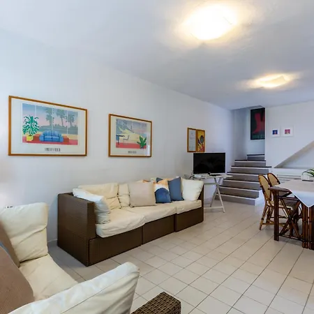 Buganvillea Near The Villa